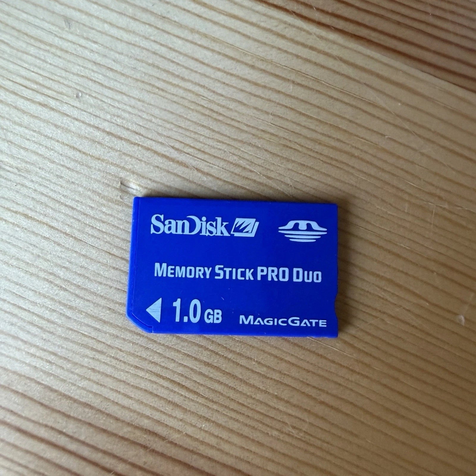 Sony Cybershot DSC-W8