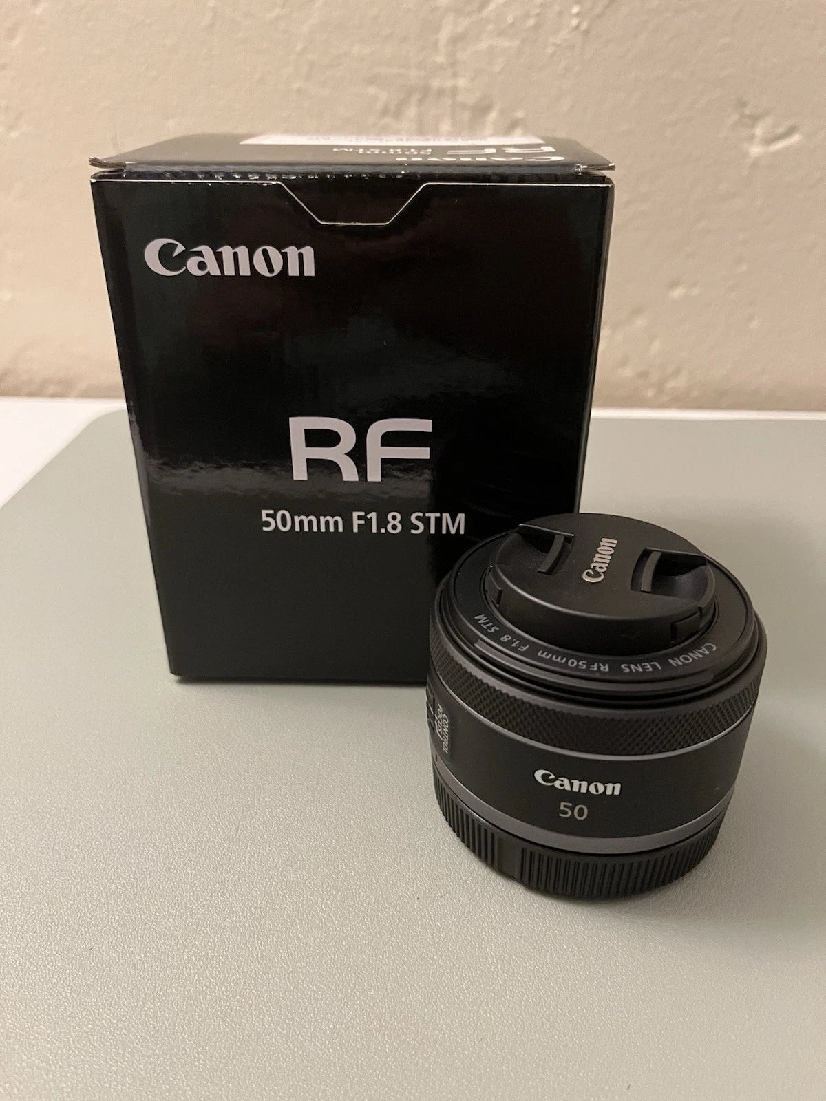 Lente Canon RF 50mm F1.8 STM