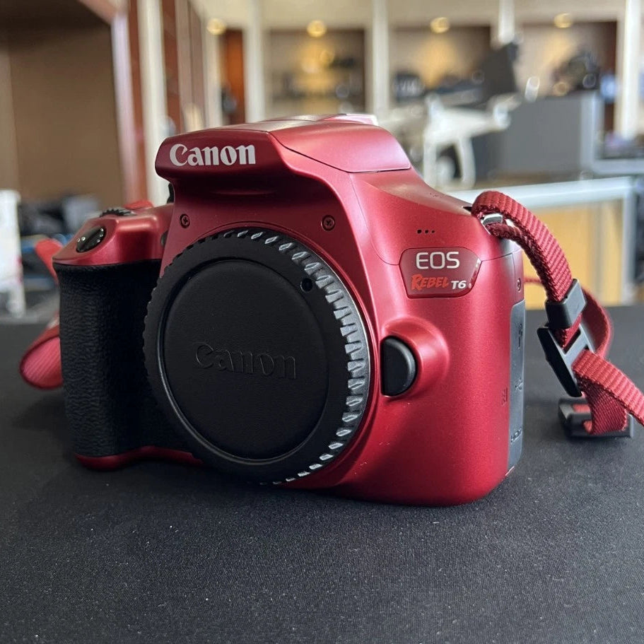 Canon EOS Rebel T6 Edicion especial ROJA