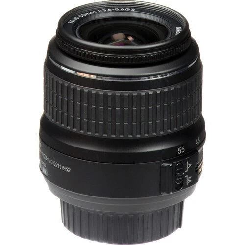 Nikon DX AF-S Nikkor 18-55mm f/3.5-5.6 G II ED F-Mount Lente