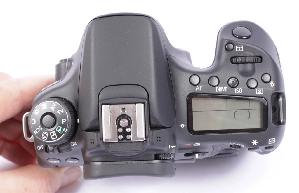 Canon EOS 70D de 20,2 MP con lente EF-S 18-55 mm IS STM