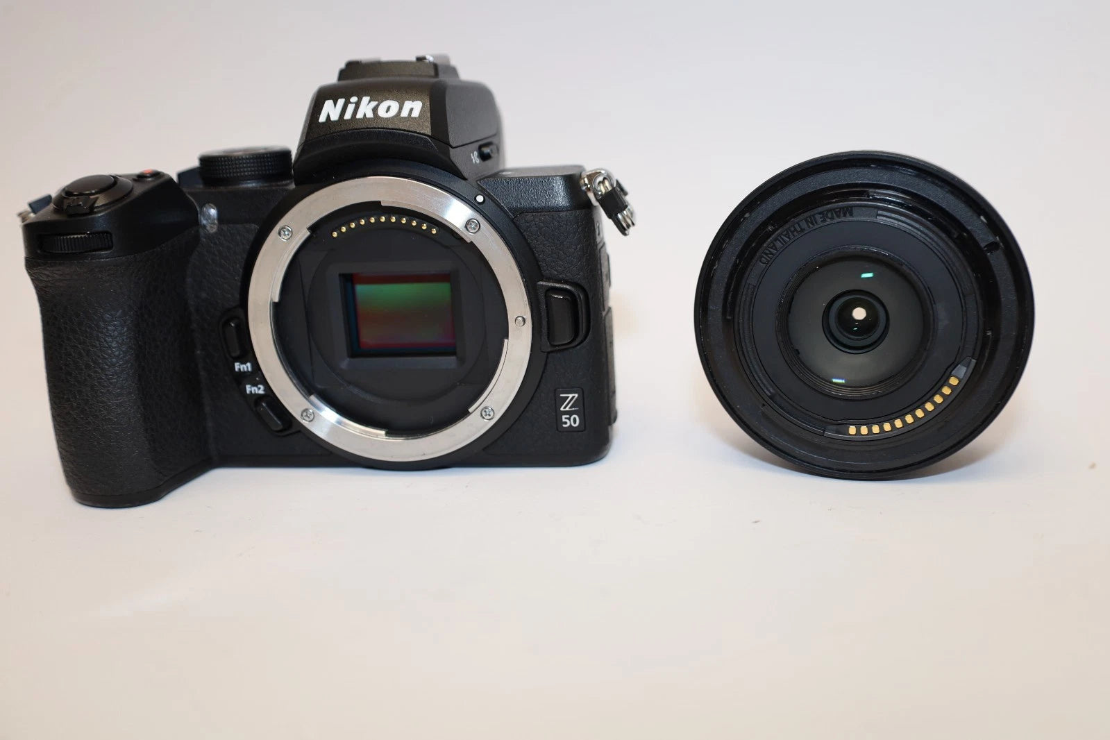 Nikon Z 50 con objetivo VR de 16-50 mm