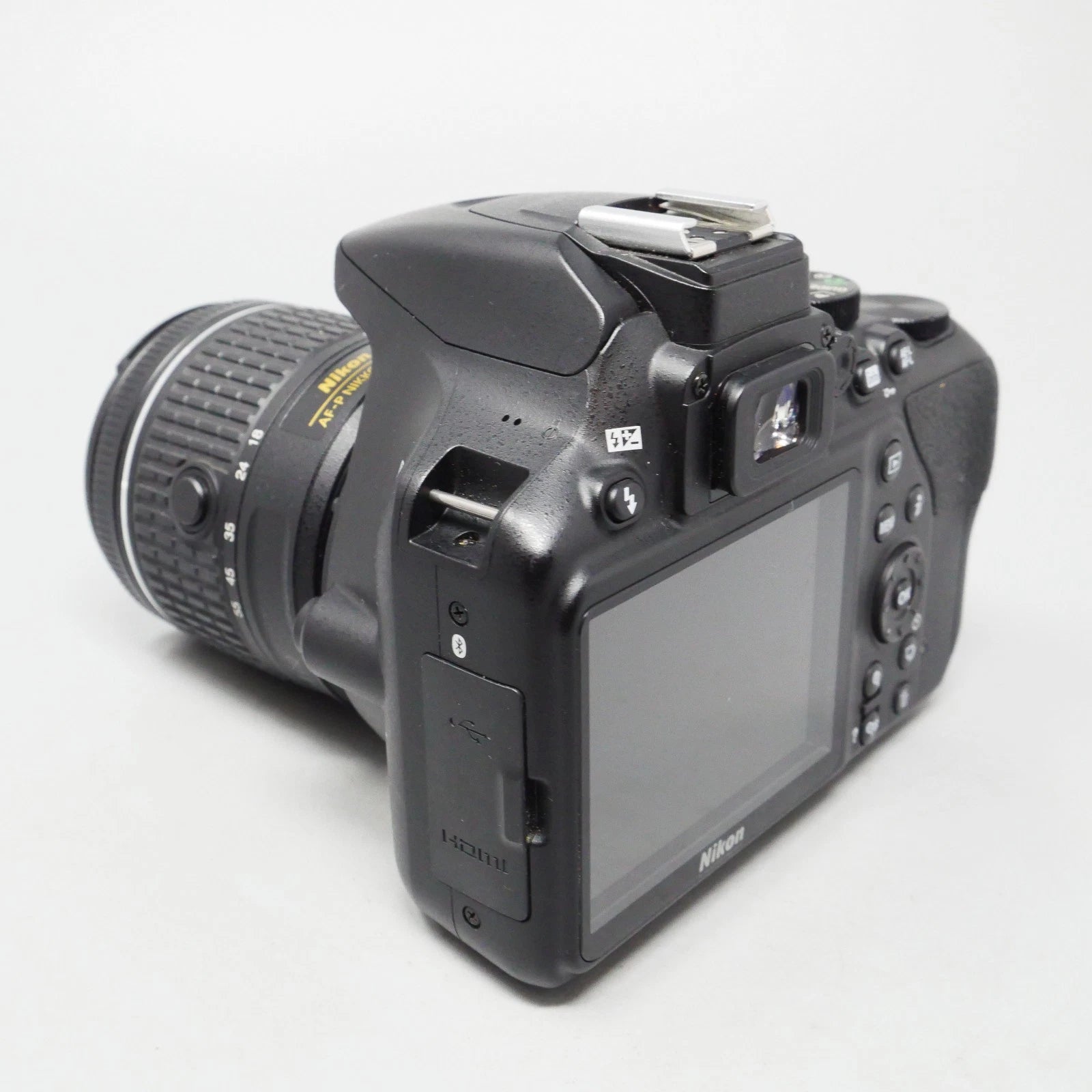 Nikon D3500 de 24,2 MP con kit de lente VR de 18-55 mm