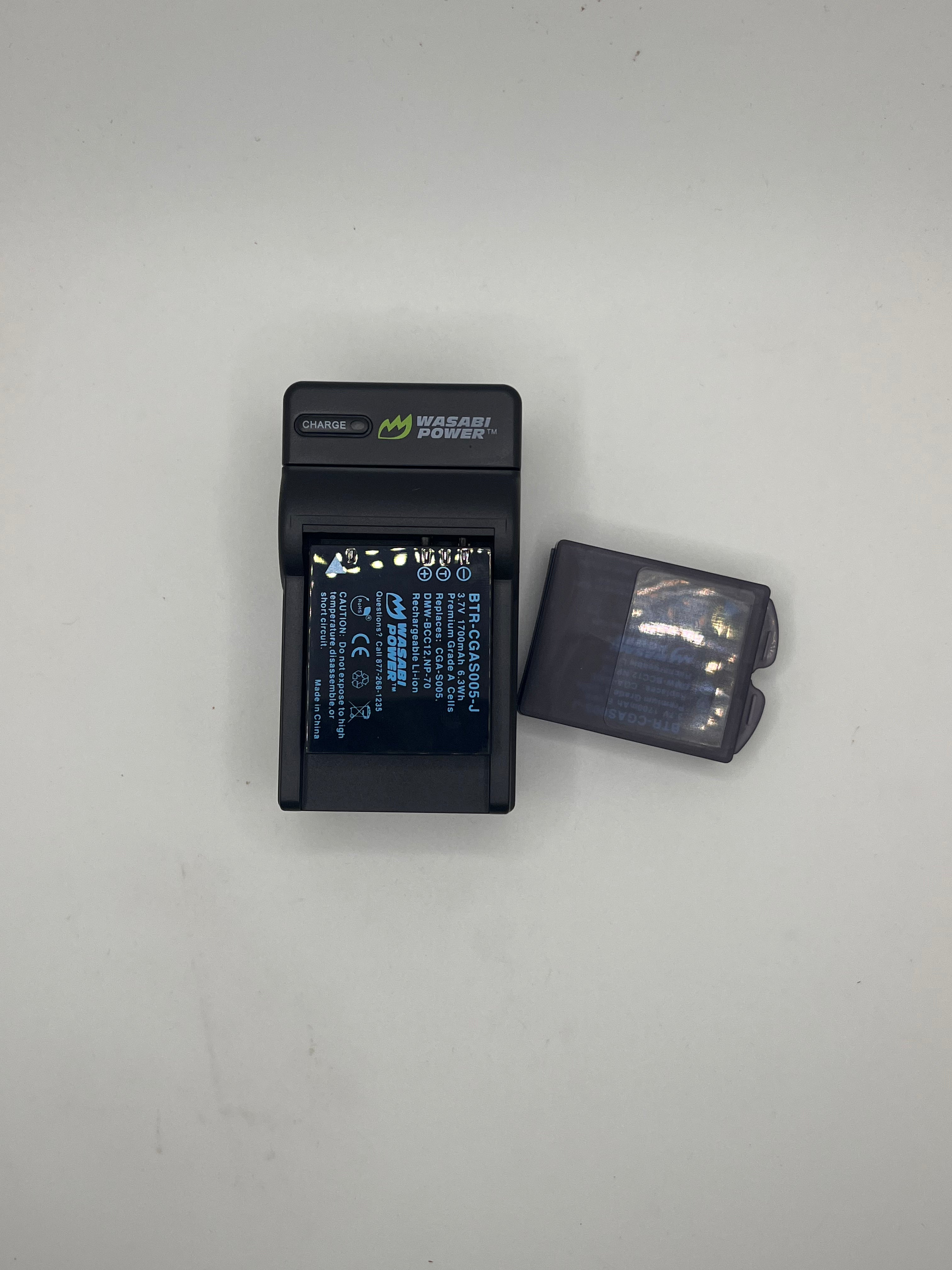 Batería Wasabi Power CGAS005 y Cargador. Panasonic