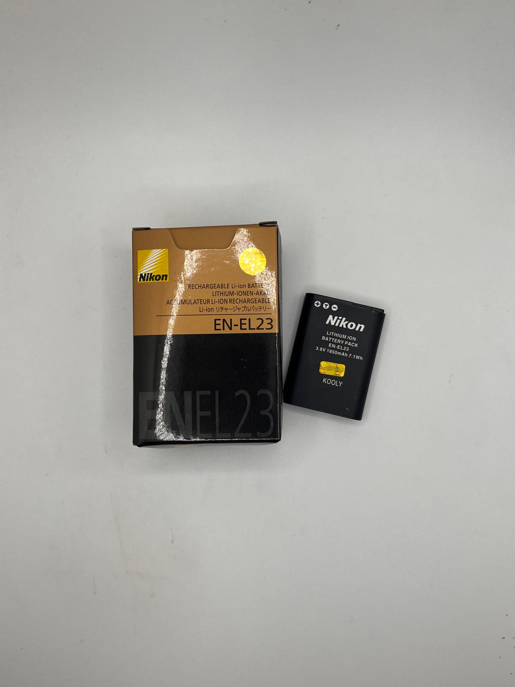 Batería EN-EL23. Nikon