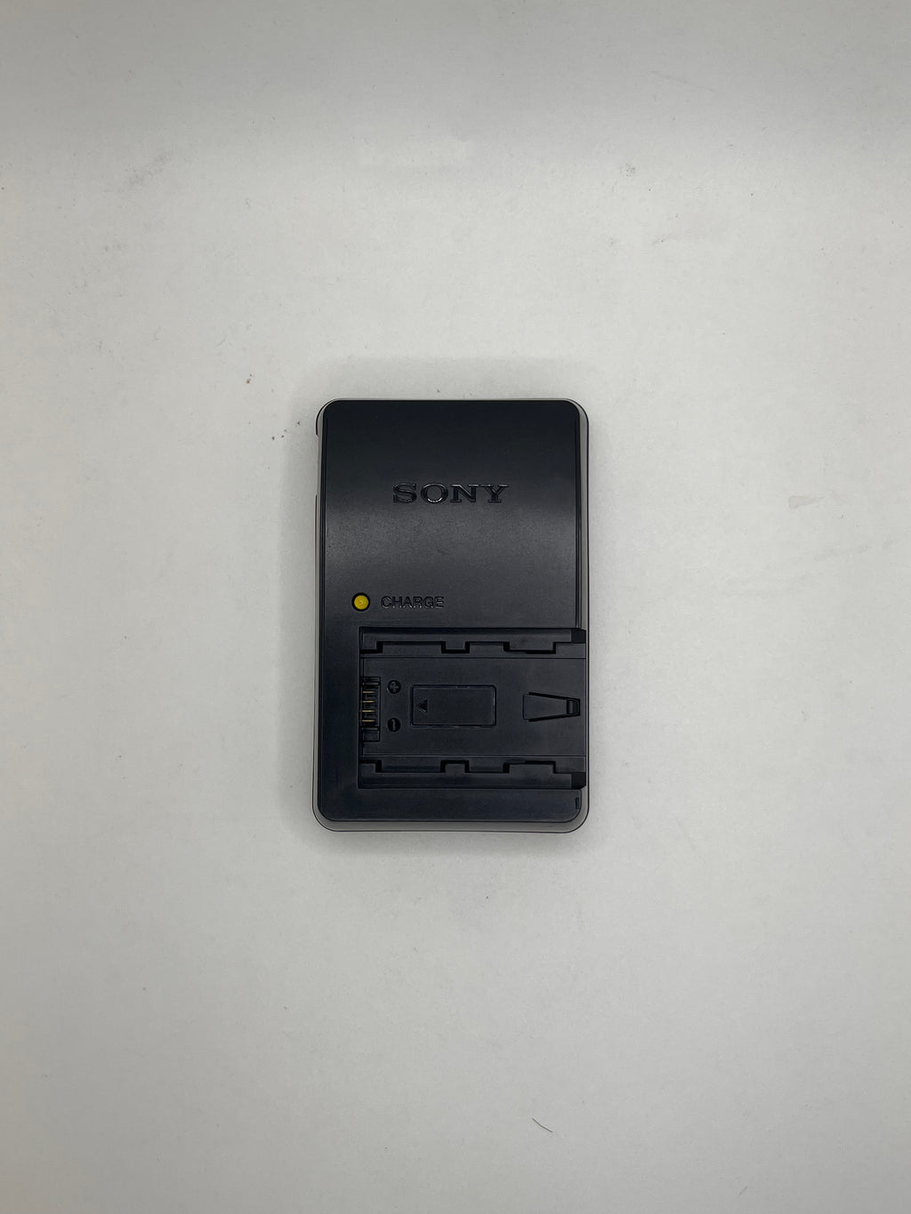 Cargador Sony BC-VH1