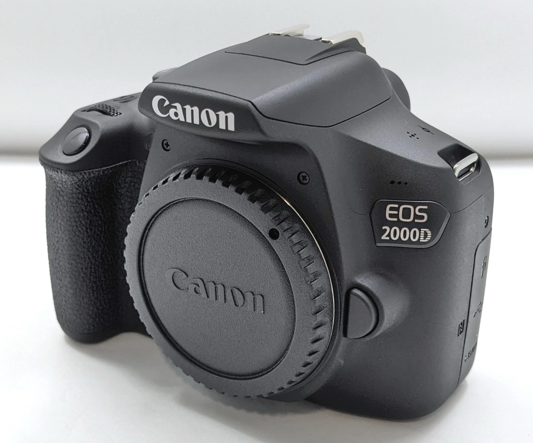 Cañón EOS 2000D